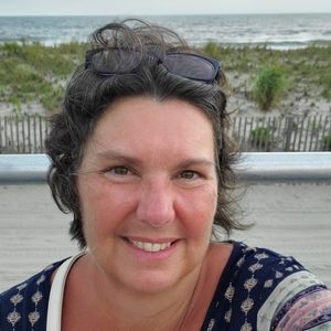 Meet your Posher, Linda